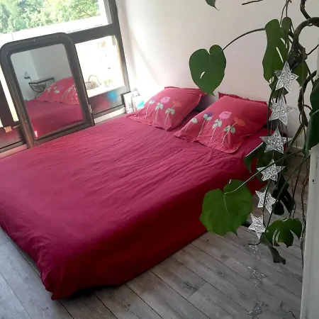 Апартаменты Beau 4 Pieces Dans Coin De Verdure *