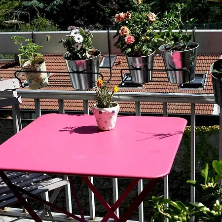 Beau 4 Pieces Dans Coin De Verdure Appartement Parijs