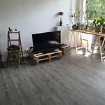 Apartmán Beau 4 Pieces Dans Coin De Verdure